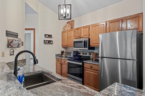 217-65 Riverfront Dr, North Woodstock, NH, 03262 | Card Image