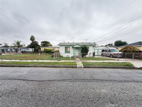 11842 Lindale St, Norwalk, CA, 90650-4927 | Card Image