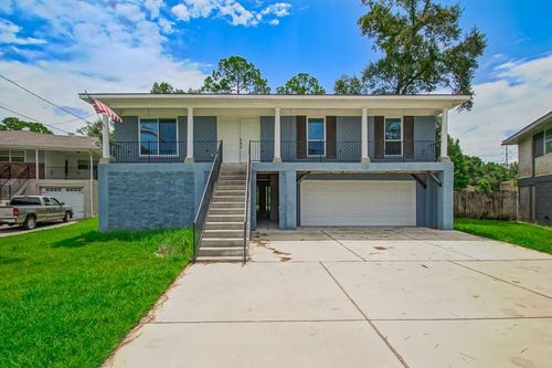 2942 Palm Circle Dr, Slidell, LA, 70458-4247 | Card Image
