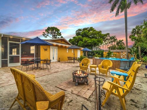 24 5th St, BONITA SPRINGS, FL, 34134-7307 | Card Image