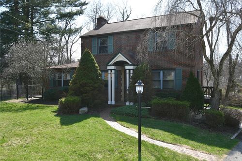 110 Thames Pl, Pittsburgh, PA, 15241-2423 | Card Image