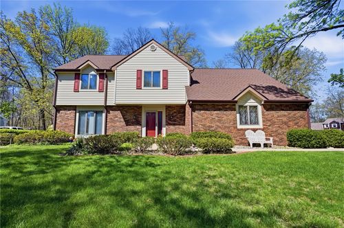 2732 Kimwood Dr, Charleston, IL, 61920-4311 | Card Image