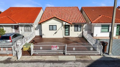 2737 W 55th Pl, Hialeah, FL, 33016-4080 | Card Image