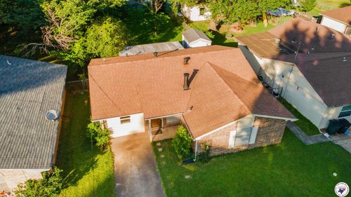 417 Carroll Ave, Wake Village, TX, 75501-5732 | Card Image