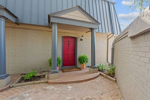 4-2500 Steck Avenue, Austin, TX, 78757 | Card Image