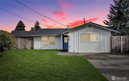 6903 S Cheyenne Street, Tacoma, WA, 98409 | Card Image