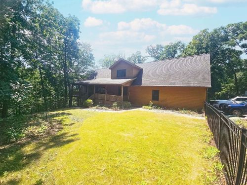 547 Whispering Oaks Dr, Groveland, IL, 61535-9549 | Card Image