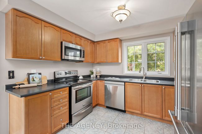 1 Applegrove Crt, House other with 6 bedrooms, 4 bathrooms and 4 parking in Brampton ON | Image 10