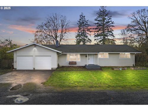 745 Harper Ln, Saint Helens, OR, 97051-2943 | Card Image