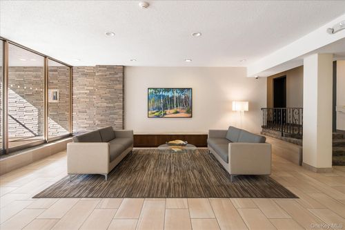 apt-3b-414 Benedict Ave, Tarrytown, NY, 10591-4935 | Card Image