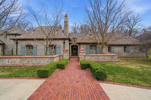 1721 River Forest Dr, Fort Dodge, IA, 50501-7014 | Card Image