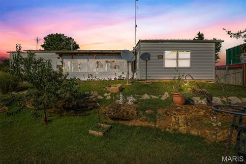14607 Rock Cliff Dr, Ste Genevieve, MO, 63670-7196 | Card Image