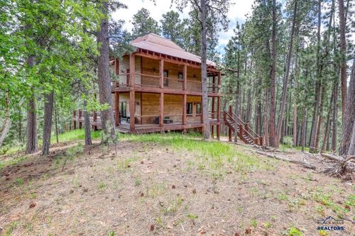 21184 Gilden Mountain Rd, Lead, SD, 57754-2303 | Card Image