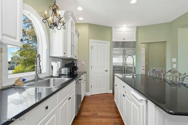 Island Kitchen | Image 40