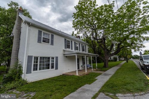 7979 Main St, MIDDLETOWN, VA, 22645-9543 | Card Image