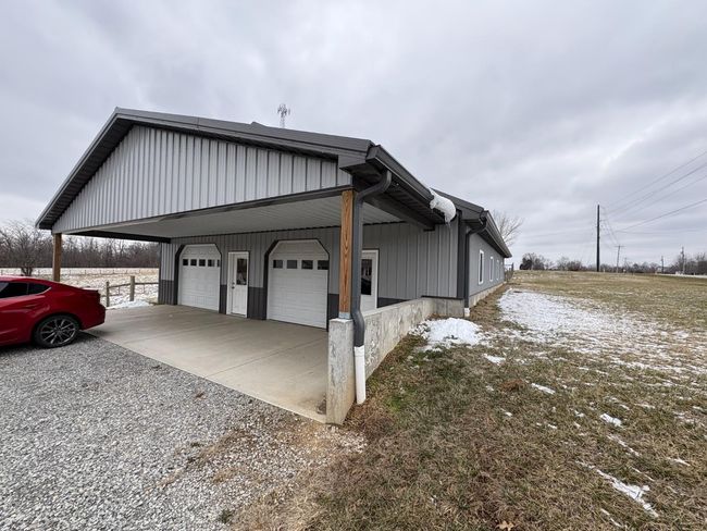 8999 N State Road 56, House other with 3 bedrooms, 3 bathrooms and null parking in Vevay IN | Image 43