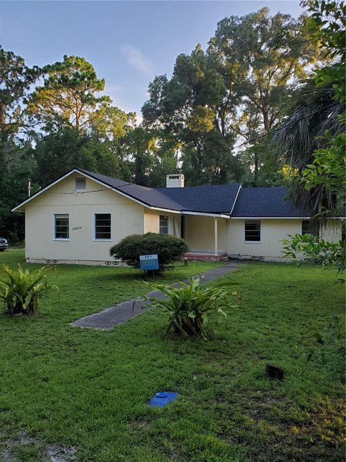23676 Nw 194th Ave, High Springs, FL, 32643-7042 | Card Image