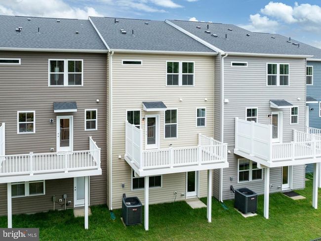 8201 Longford Rd, Townhouse with 3 bedrooms, 4 bathrooms and null parking in MILLERSVILLE MD | Image 12