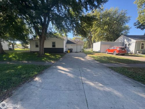 712 5th St Ne, Belmond, IA, 50421-1537 | Card Image