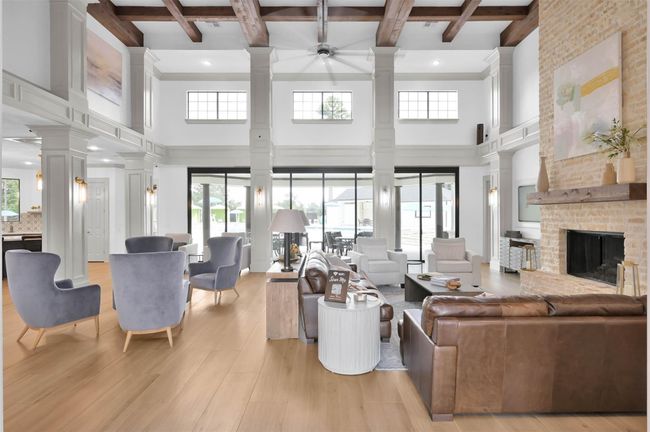 Lake Club meeting room to entertain family and friends | Image 37