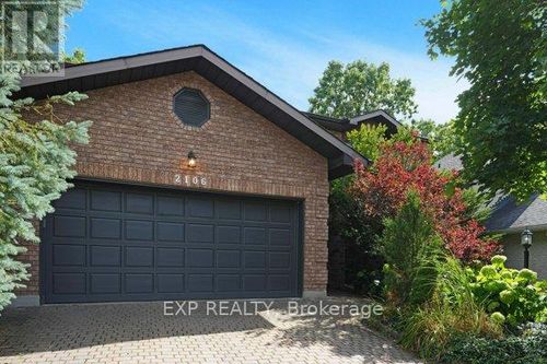 2106 Lamira St, Ottawa, ON, K1H8N9 | Card Image