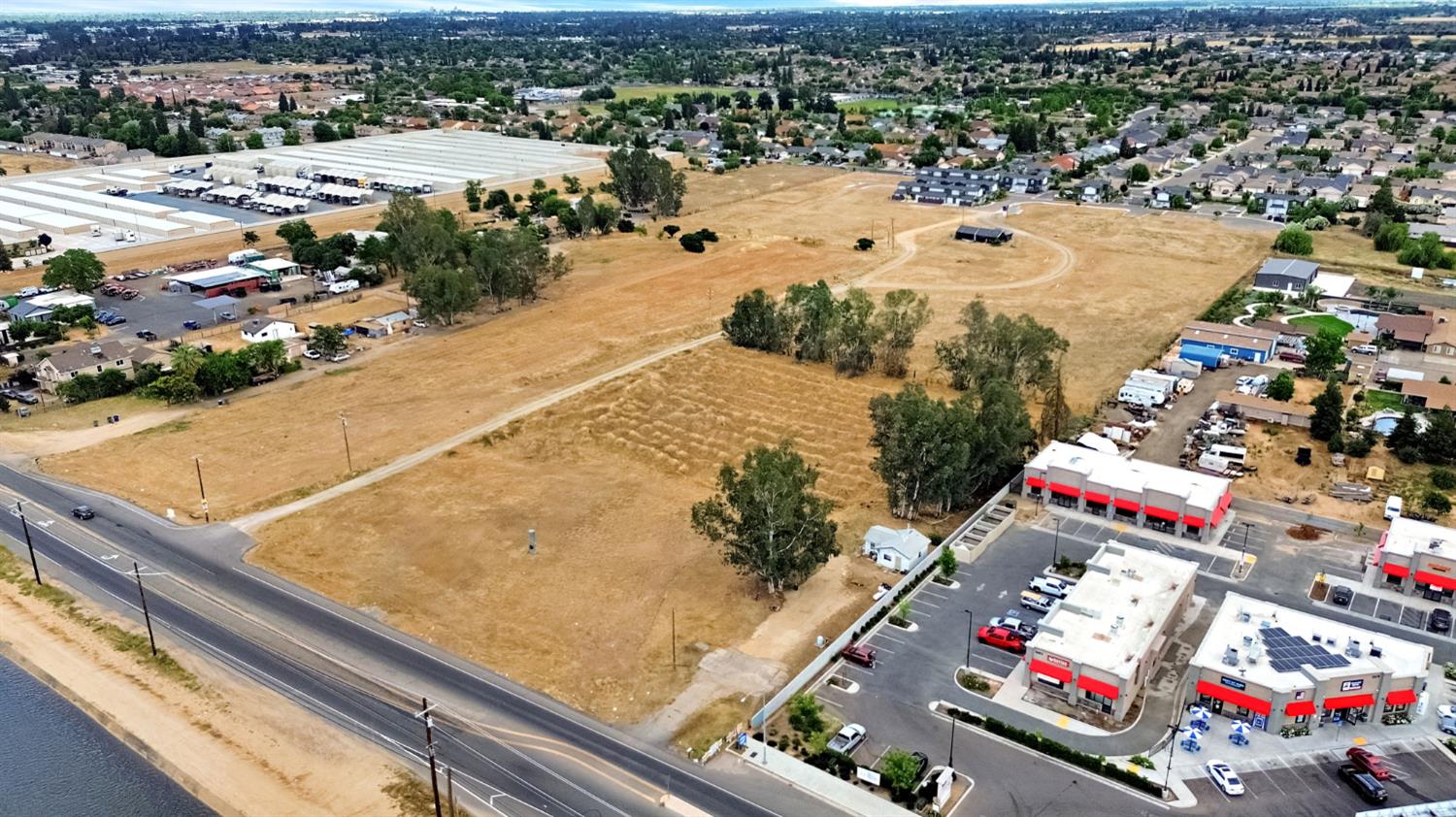 Land in Fresno 2