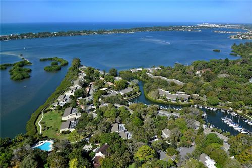 apt-gr233-1508 Pelican Cove Rd, SARASOTA, FL, 34231-6707 | Card Image