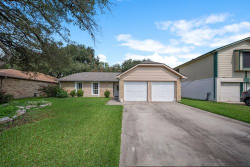 15738 Tammany Ln, Houston, TX, 77082-2930 | Card Image