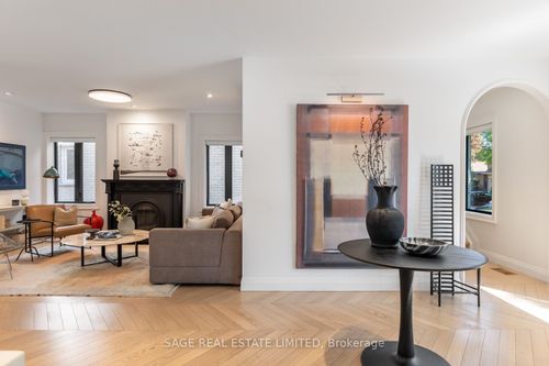 6 Westrose Ave, Etobicoke, ON, M8X2A1 | Card Image