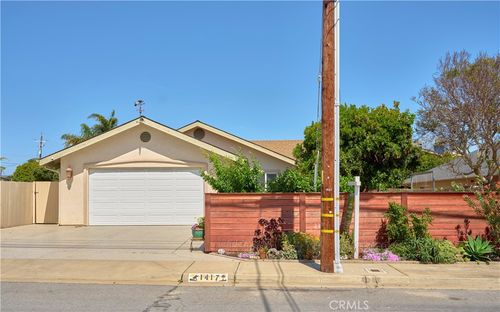 1417 23rd St, Oceano, CA, 93445-9104 | Card Image