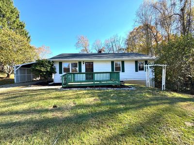 225 Forest Drive, House other with 3 bedrooms, 1 bathrooms and null parking in Hillsville VA | Image 1