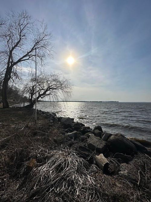 N557 Cow Path Ln, Fort Atkinson, WI, 53538-8757 | Card Image