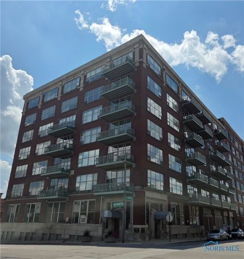 apt-503-745 Washington St, Toledo, OH, 43604-5910 | Card Image