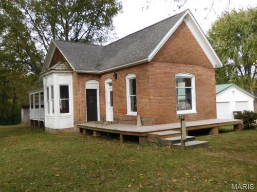 233 S Eagan St, Kinmundy, IL, 62854-1982 | Card Image