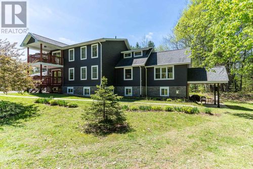 4945 Muskoka Rd 117, Dorset, ON, P0A1E0 | Card Image