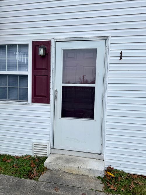 c1-1155 Highway 3057, Somerset, KY, 42501-3367 | Card Image