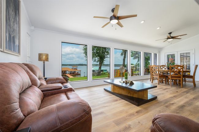 22551 Pine St, House other with 5 bedrooms, 4 bathrooms and null parking in Frankston TX | Image 9