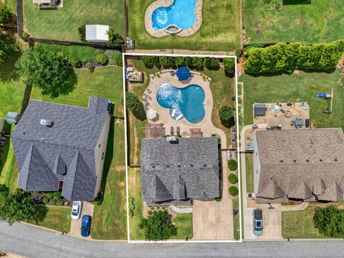 332 Heritage Point Drive, Simpsonville, SC, 29681 | Card Image