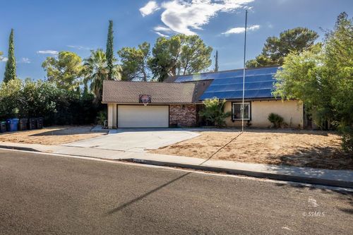 913 N Sierra View, Ridgecrest, CA, 93555 | Card Image