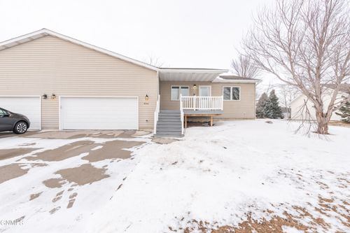 436 E Calgary Avenue, Bismarck, ND, 58503 | Card Image