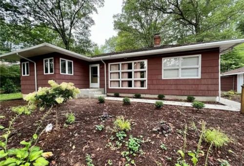 958 Dunbar Hill Rd, Hamden, CT, 06514-1407 | Card Image