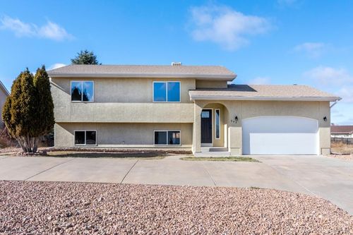 649 S Bond Dr E, Pueblo West, CO, 81007-1517 | Card Image