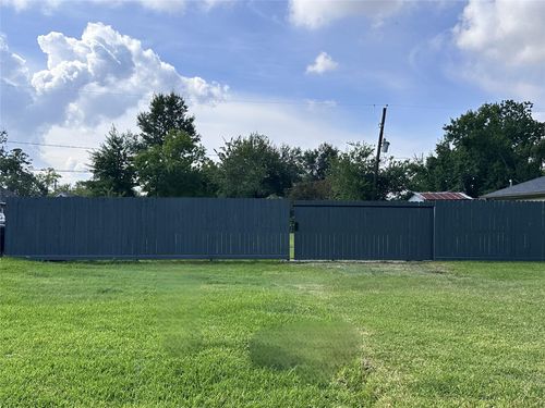 13430 Orleans St, Houston, TX, 77015-3806 | Card Image
