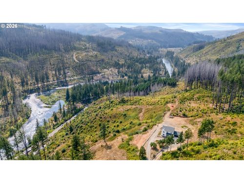 47555 Mckenzie Hwy, Vida, OR, 97488-9733 | Card Image