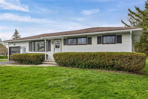 561 Gillett Rd, Spencerport, NY, 14559-2005 | Card Image