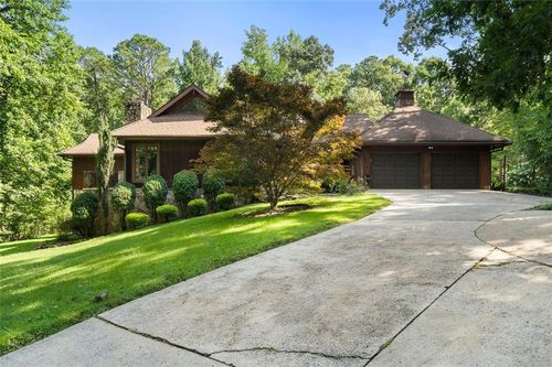 2856 Jan Dr, Douglasville, GA, 30135-4410 | Card Image