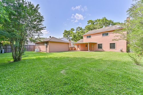 4206 Willow Hill Dr, Seabrook, TX, 77586-4304 | Card Image
