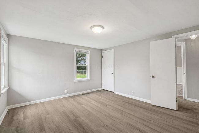 108 S 8 Th St, Home with 0 bedrooms, 0 bathrooms and 6 parking in Hebron OH | Image 15