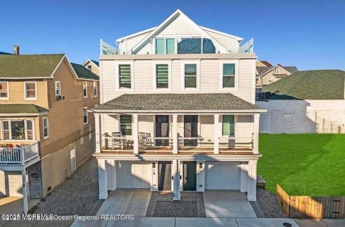 7 Center St, Rumson, NJ, 07760 | Card Image