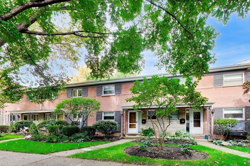 1009 Dempster St, Evanston, IL, 60201-4210 | Card Image